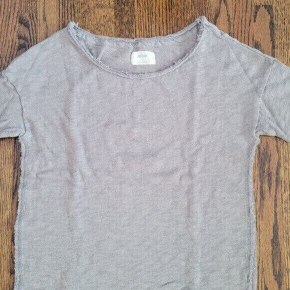 Aerie Vintage 3/4 Sleeve Distressed Lightweight Sweater Women's Size S - Picture 2 of 10